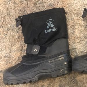 Kamik snow boots size 13
